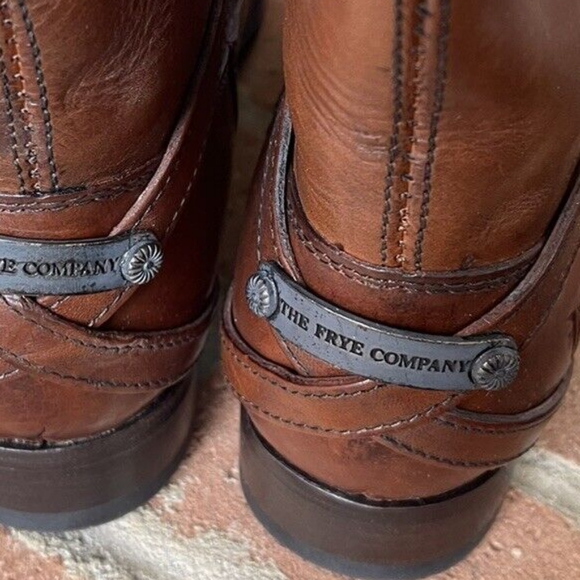 FRYE Lindsay Plate Crisscross Distressed Tall Pull-On Riding Boots EUC - Picture 11 of 13